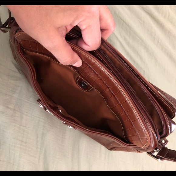 Small Purse - Picture 5 of 8